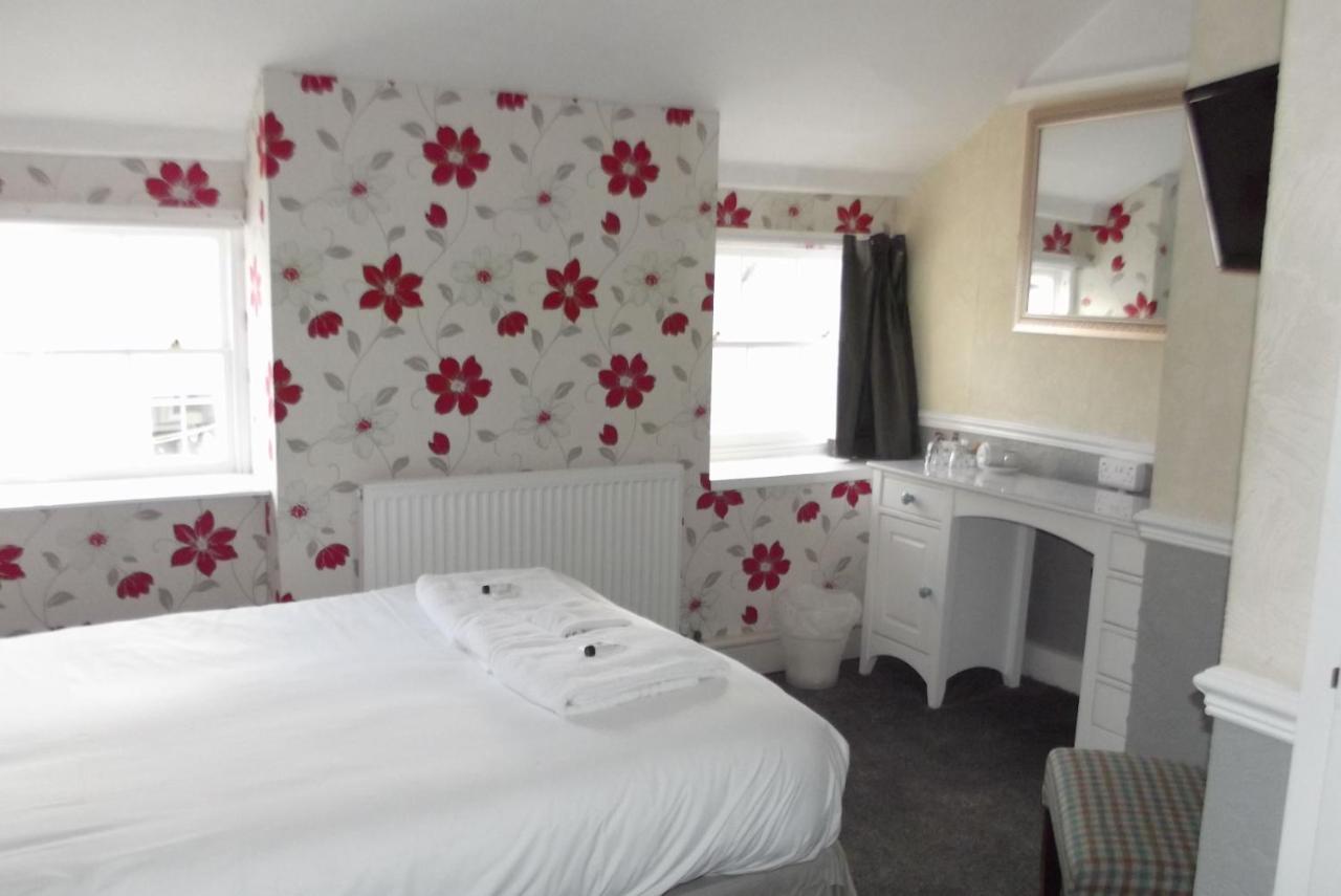 The Liverpool Arms Hotel Beaumaris Ngoại thất bức ảnh
