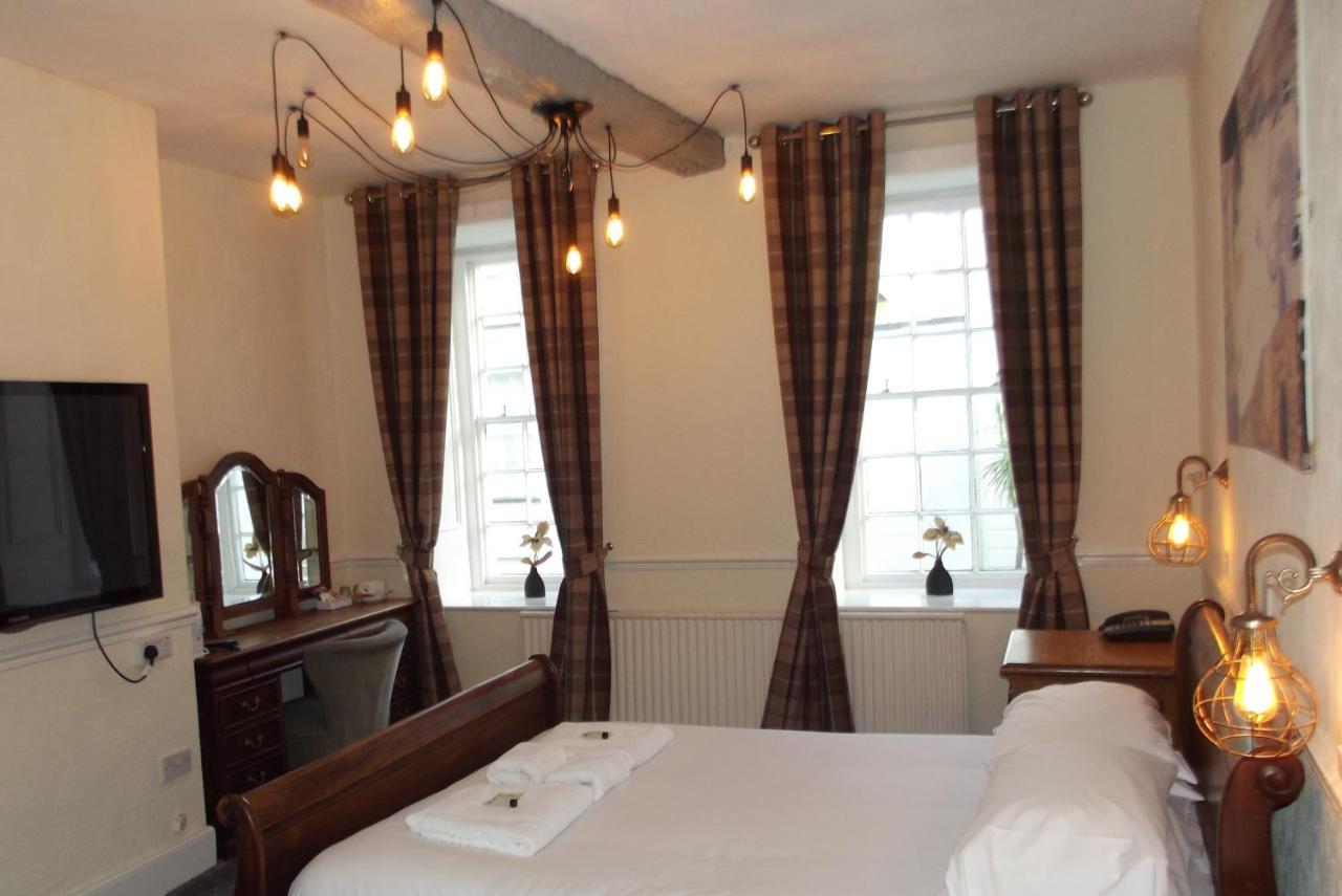 The Liverpool Arms Hotel Beaumaris Ngoại thất bức ảnh