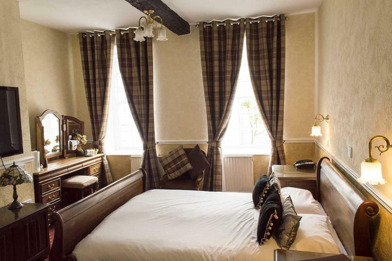 The Liverpool Arms Hotel Beaumaris Ngoại thất bức ảnh